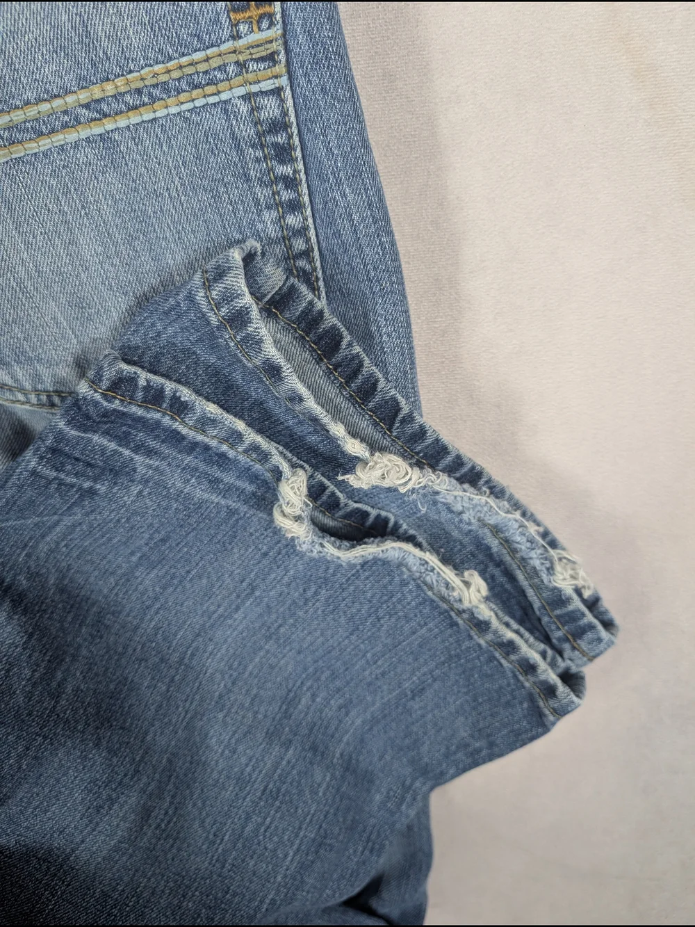 Cinch White Label Jeans Men's Size 33x38 Light Wash Denim